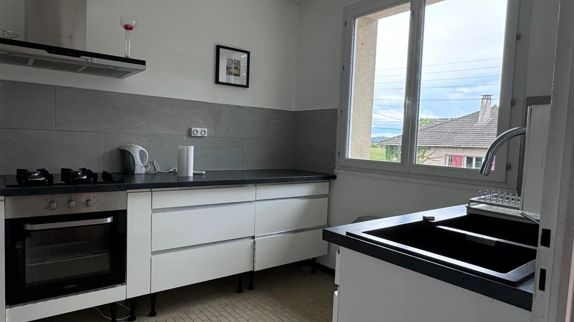 Spacieux Appartement Dans Villa Jonage